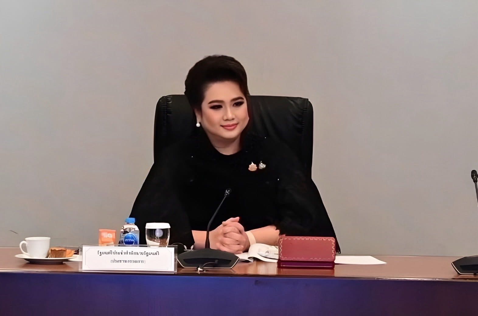 &ldquo;ศุภมาส&rdquo;  เผย รัฐบาลเตรียมตั้งศูนย์ประชาสัมพันธ์งานพระราชพิธีถวายพระเพลิงพระบรมศพฯ  &ldquo;พระพันปีหลวง&rdquo; เน้นสื่อสารสร้างการรับรู้ บทบาท &ldquo;มหาราชินี&rdquo; ผู้ทรงเป็นที่รักยิ่งของปวงชนชาวไทย