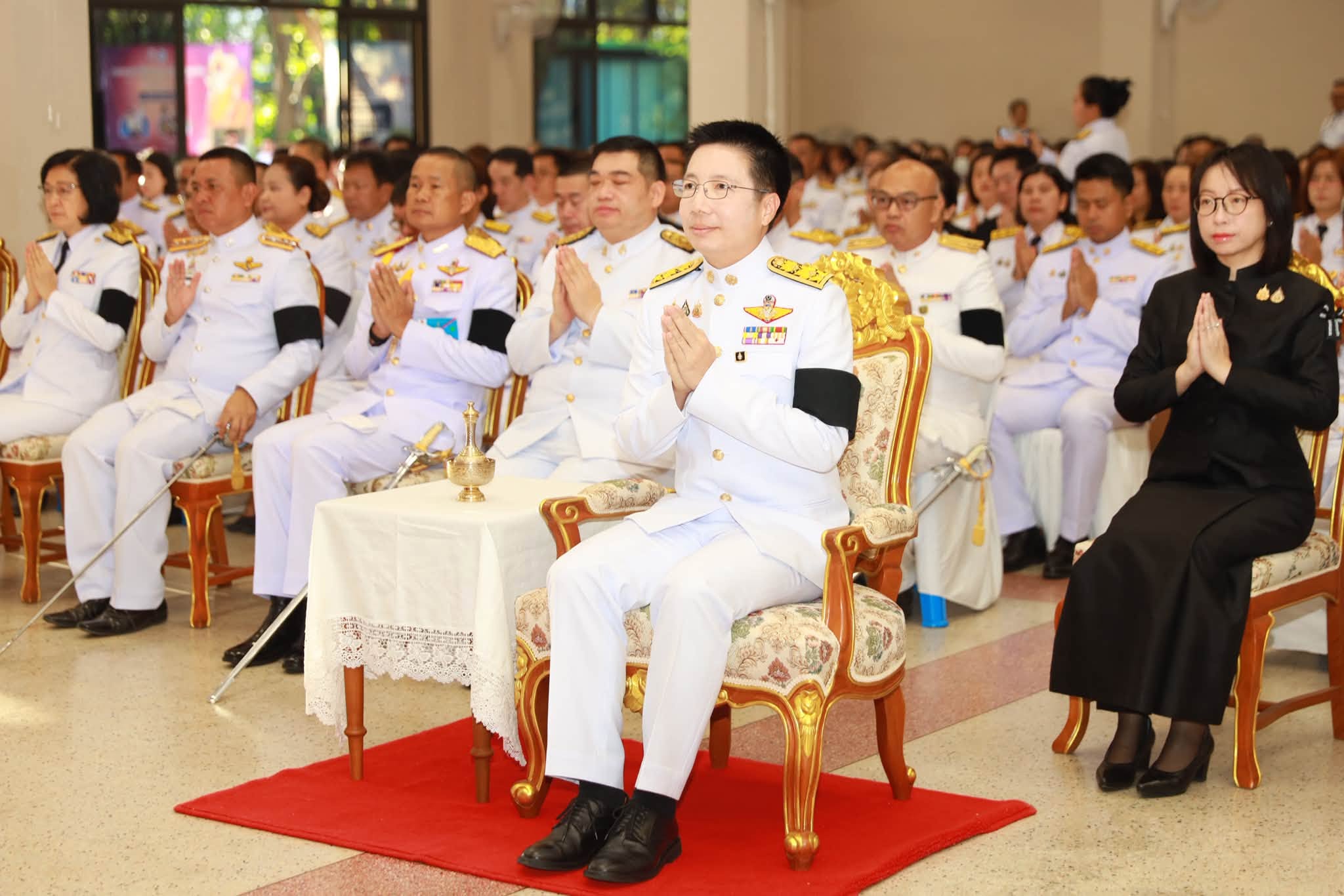 จังหวัดขอนแก่น จัดพิธีบำเพ็ญกุศลอุทิศถวายและพิธีถวายดอกไม้จันทน์ เนื่องในวันคล้ายวันสวรรคต สมเด็จพระนางเจ้าสิริกิติ์ พระบรมราชินีนาถ พระบรมราชชนนีพันปีหลวง